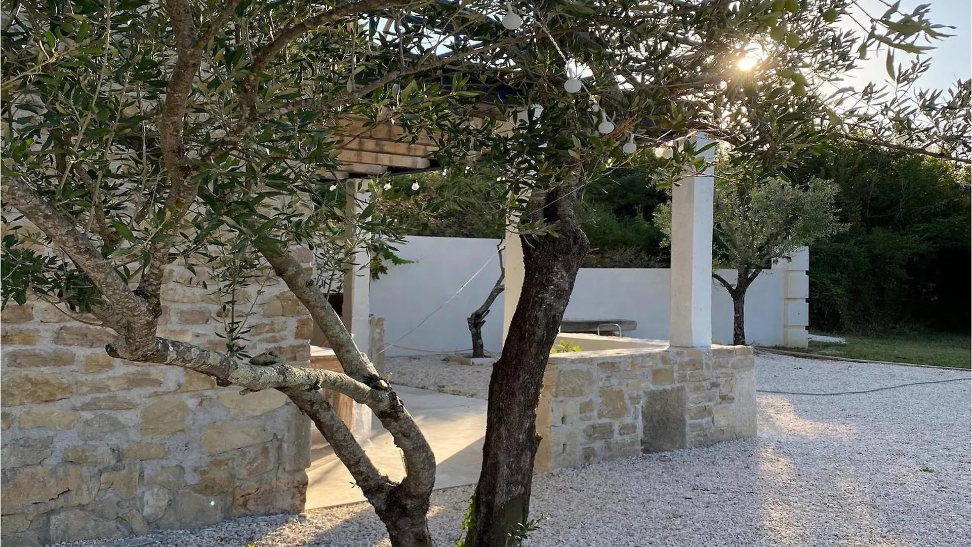 Villa Olivi موتوفون